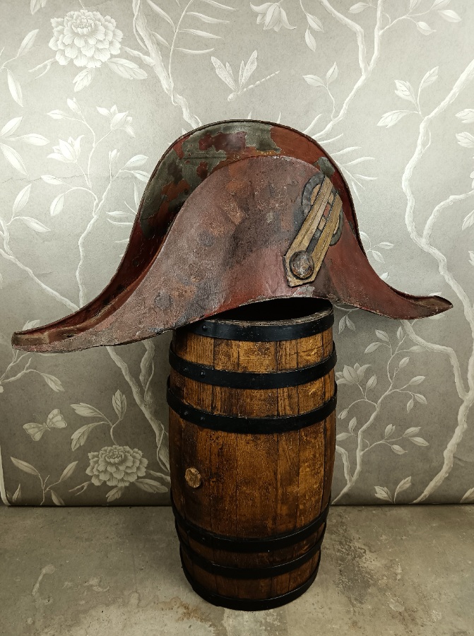 Toleware Bicorn Hat Military Trade Sign (33).jpg